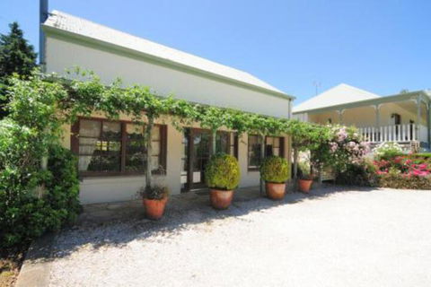 Daisy Cottage - Timeshare Accommodation 0