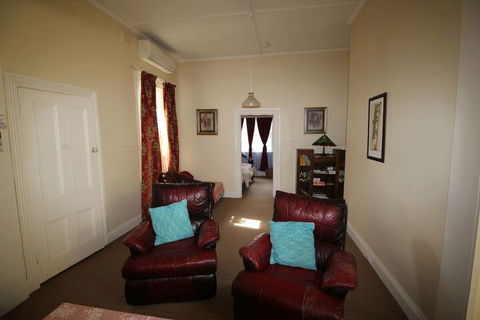 Olinda Country Cottages - Timeshare Accommodation 3