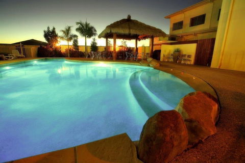 Mayfair Motel Emerald - Timeshare Accommodation 6