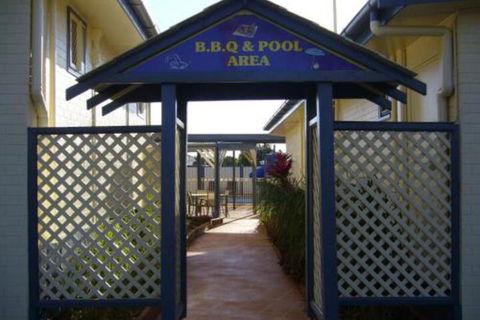 Kings Motor Inn & Steakhouse - Timeshare Accommodation 4
