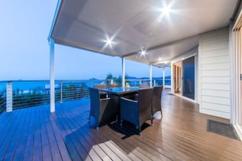 Hydeaway Bay Beach House - Timeshare Accommodation 0