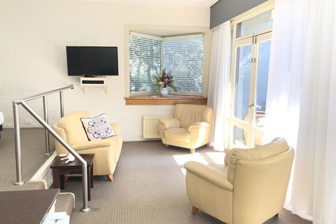 Briars Country Lodge - Timeshare Accommodation 4