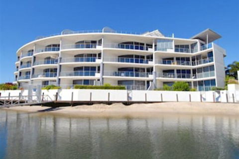 Bluewater Point Resort - Timeshare Accommodation 1