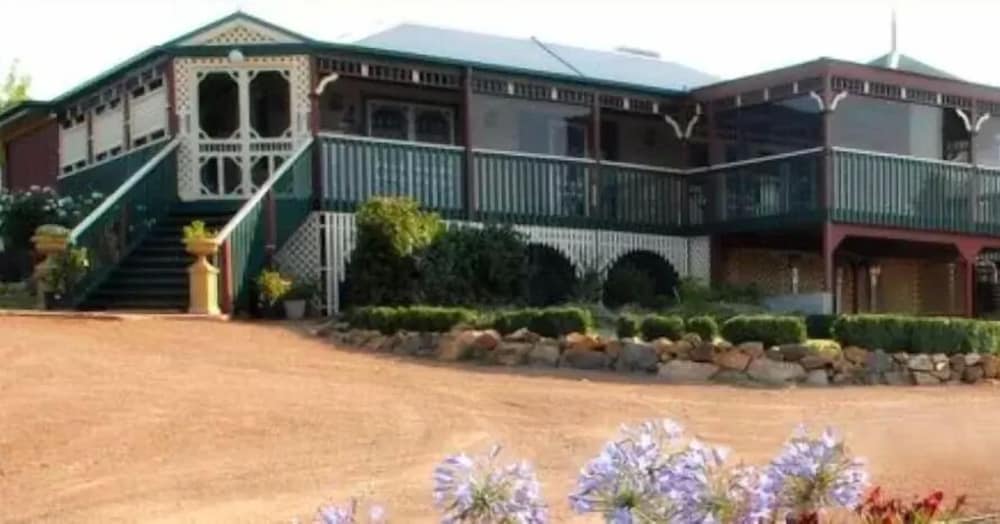Hall ACT Timeshare Accommodation