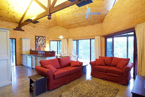 Clarendon Forest Retreat - Timeshare Accommodation 6