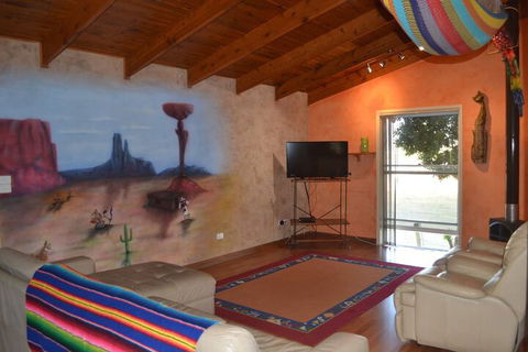 Clandulla Cottages - Timeshare Accommodation 7