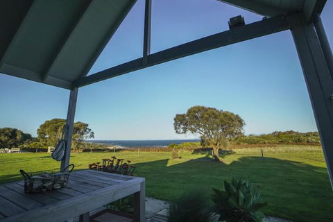 Bear Gully Coastal Cottages - Timeshare Accommodation 7