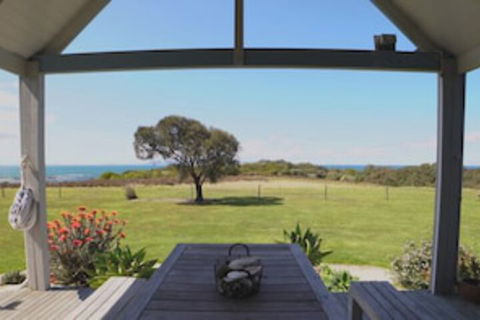 Bear Gully Coastal Cottages - Timeshare Accommodation 0