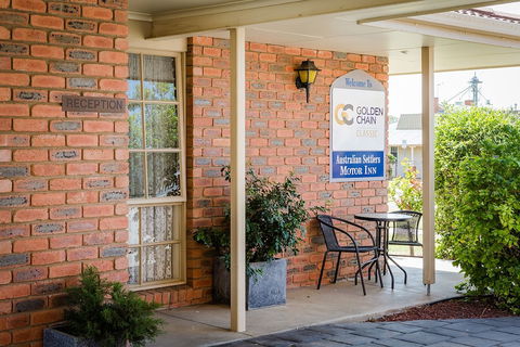 Australian Settlers Motor Inn - Timeshare Accommodation 1