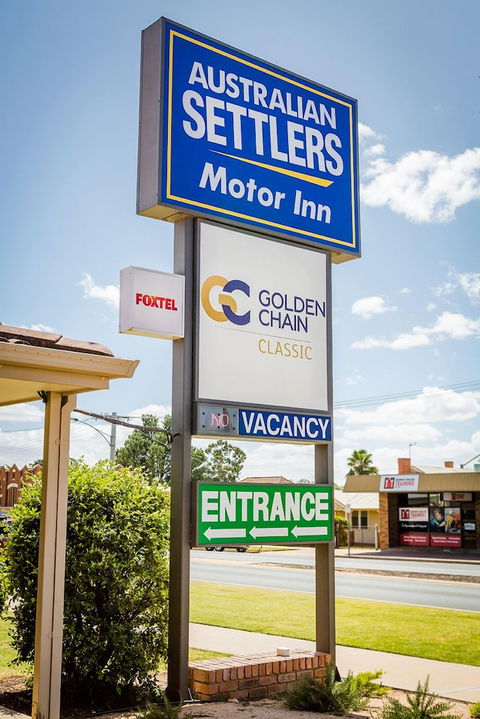 Australian Settlers Motor Inn - Timeshare Accommodation 2