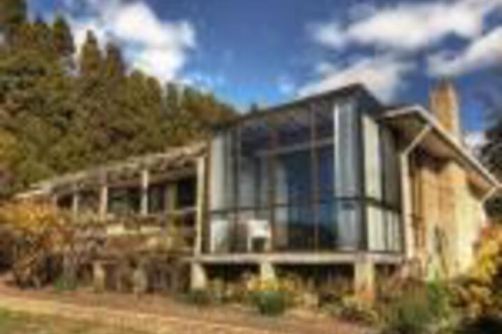 Austins Ferry TAS Timeshare Accommodation