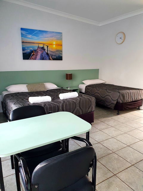 Sunseeker Motel - Timeshare Accommodation 6