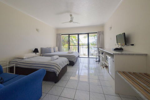 Hinchinbrook Marine Cove Resort - Timeshare Accommodation 1