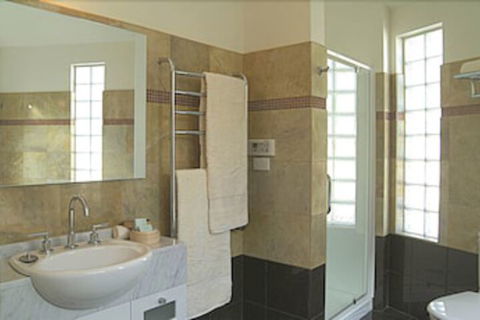 The Gatehouse At Villa Raedward - Timeshare Accommodation 2