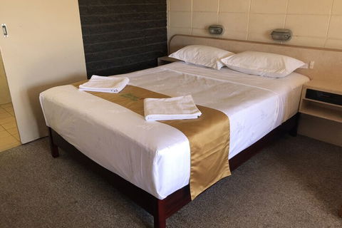 Inland Oasis Motel - Timeshare Accommodation 5