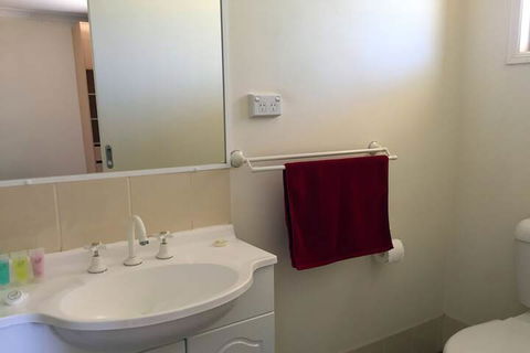 Inland Oasis Motel - Timeshare Accommodation 7