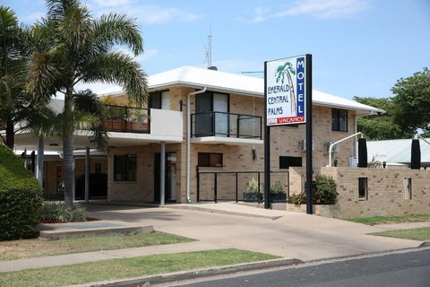 Emerald Central Palms Motel - Timeshare Accommodation 0