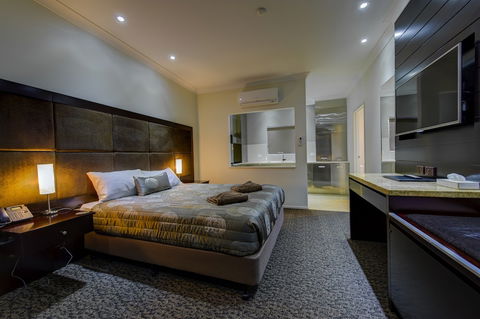 Western Downs Motor Inn - Timeshare Accommodation 4