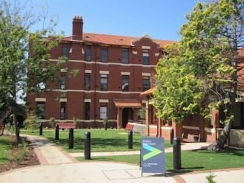 Fairfield VIC Timeshare Accommodation