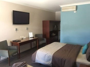 Pastoral Hotel Motel - Timeshare Accommodation 0