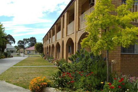 Colac Mid City Motor Inn - Timeshare Accommodation 1