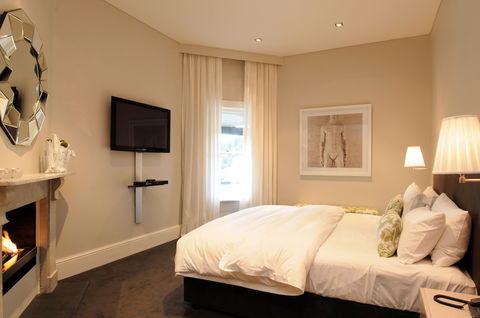 5 Rooms At The Stirling Hotel - Timeshare Accommodation 3