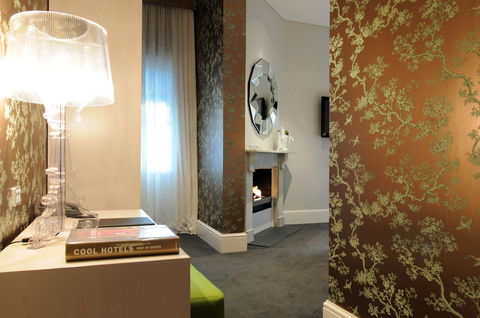 5 Rooms At The Stirling Hotel - Timeshare Accommodation 2