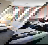 Meadowbrook Hotel - Timeshare Accommodation