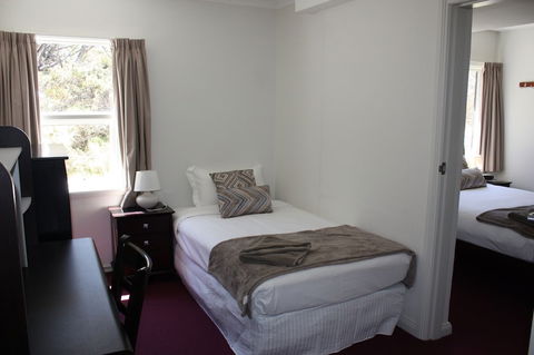 The Lions Lair - Timeshare Accommodation 3