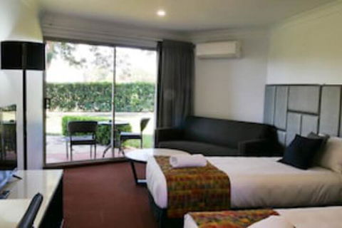 Country Capital Motel - Timeshare Accommodation 0