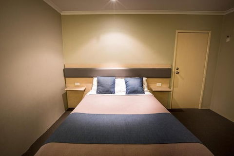 Lakeview Hotel Motel - Timeshare Accommodation 1