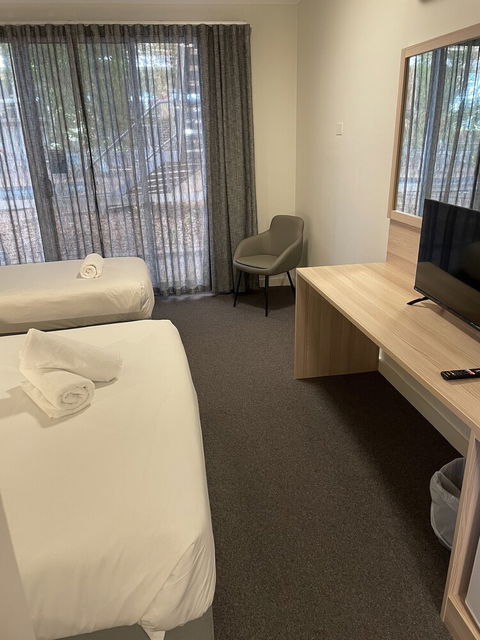 Roxby Downs Motor Inn - Timeshare Accommodation 0