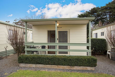 Lake Hamilton Motor Village & Caravan Park - Timeshare Accommodation 1