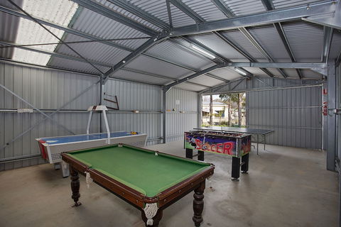 Lake Hamilton Motor Village & Caravan Park - Timeshare Accommodation 6