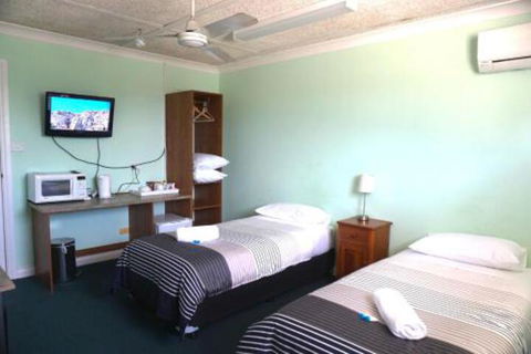 Warners Bay Hotel - Timeshare Accommodation 6