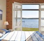 The Studio on the Lake at Fishing Point Lake Macquarie honestly put the line in  catch fish - Timeshare Accommodation