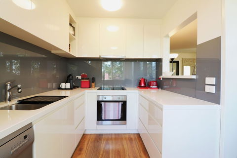 The Ivy On Munro - Rejuvenate Stays - Timeshare Accommodation 4