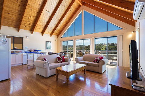 Snug Cove Villas - Timeshare Accommodation 5