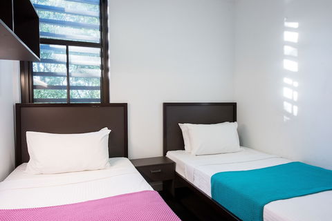 Racecourse Space Pop Up - Timeshare Accommodation 3