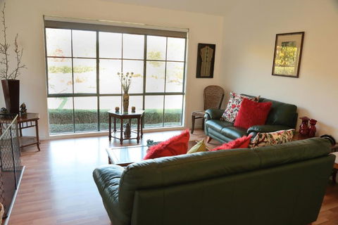 Home Farm Healesville - Timeshare Accommodation 4