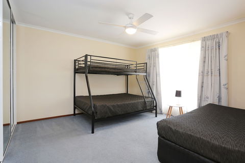 Moonta Bay Accommodation - Timeshare Accommodation 3
