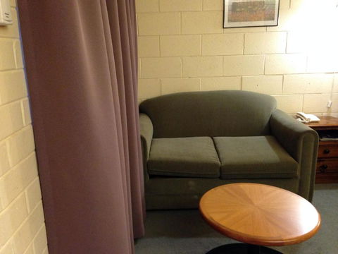 Robertson Country Motel - Timeshare Accommodation 3