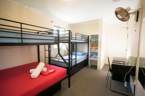 Manta Lodge YHA & Scuba Centre - Timeshare Accommodation 3