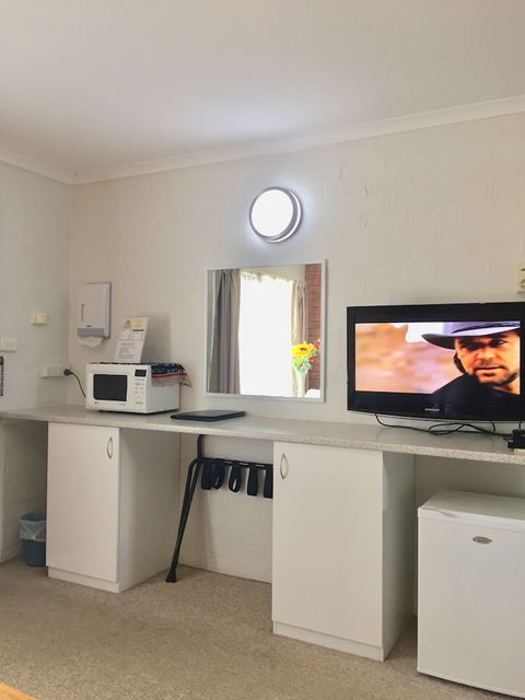 Colonial Motor Inn Pambula - Timeshare Accommodation 3