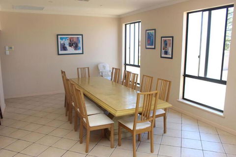The Lighthouse Beachfront Accommodation - Timeshare Accommodation 6