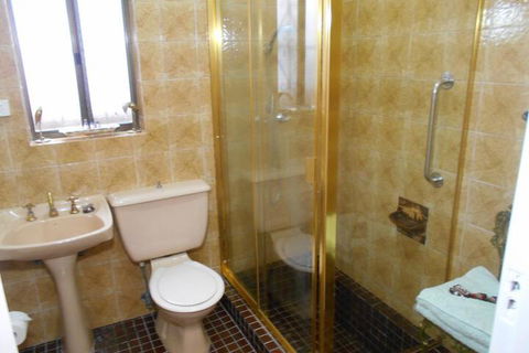 Cronulla Cottage B & B - Timeshare Accommodation 3