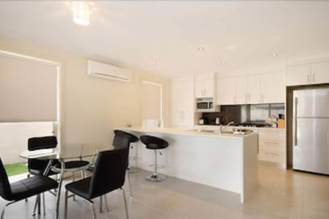 Fringe Apartments - Timeshare Accommodation 1