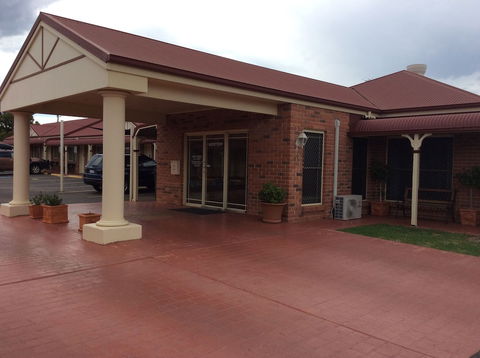 Roma Mid Town Motor Inn - Timeshare Accommodation 4