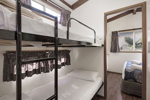 Discovery Parks â€“ Emerald Beach - Timeshare Accommodation 5