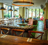Simple  Irresistible Thai Restaurant - Timeshare Accommodation